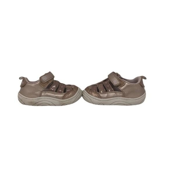 Stride Rite Devany Rose Gold Metallic Sneaker Girls Size 4 Stride Rite  Devany R - Picture 8 of 12